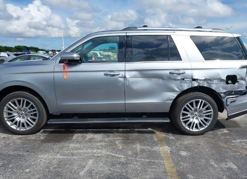 Photo 14 of 2024 Ford Expedition LIMITED (VIN 1FMJU2A84REA49237)