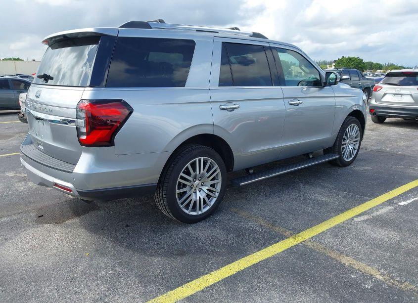 Photo 4 of 2024 Ford Expedition LIMITED (VIN 1FMJU2A84REA49237)