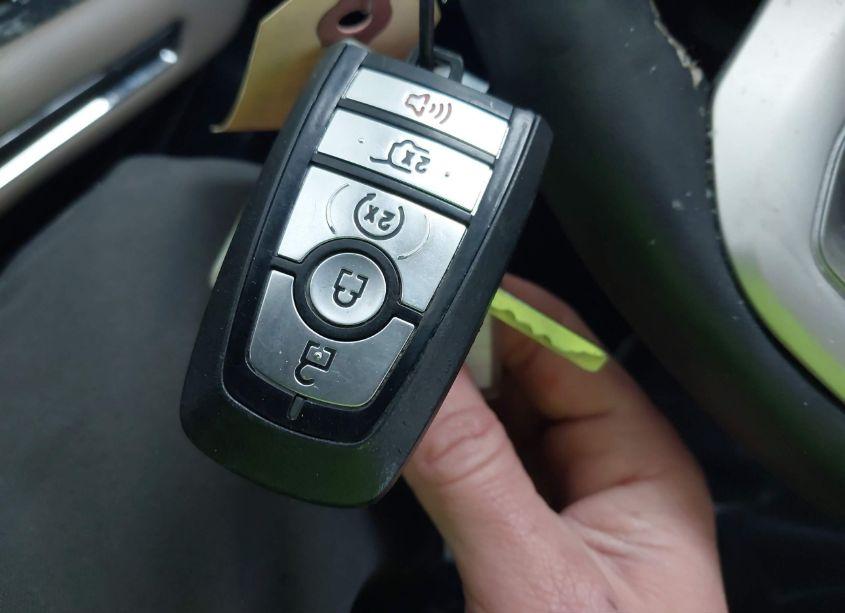 Photo 11 of 2023 Ford Expedition LIMITED (VIN 1FMJU2A86PEA56123)