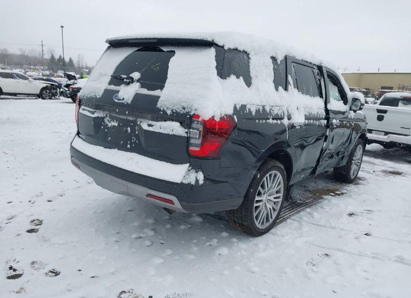 Photo 4 of 2023 Ford Expedition LIMITED (VIN 1FMJU2A86PEA56123)