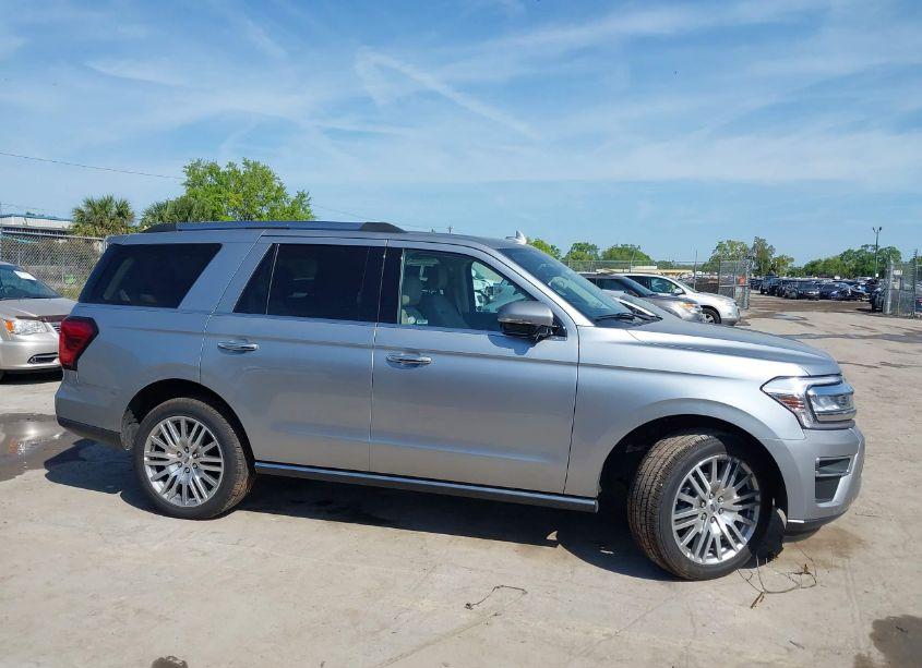 Photo 13 of 2023 Ford Expedition LIMITED (VIN 1FMJU2A86PEA56218)