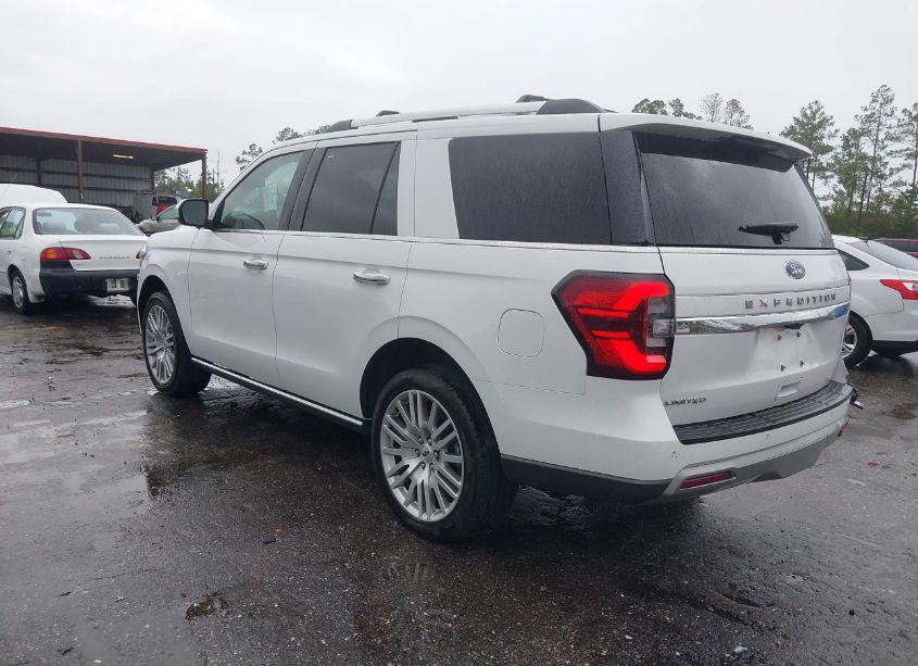 Photo 3 of 2024 Ford Expedition LIMITED (VIN 1FMJU2A88REA42176)