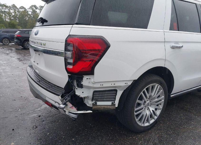 Photo 6 of 2024 Ford Expedition LIMITED (VIN 1FMJU2A88REA42176)