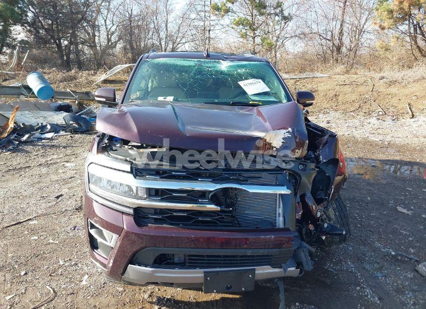 Photo 12 of 2024 Ford Expedition LIMITED (VIN 1FMJU2A88REA46258)