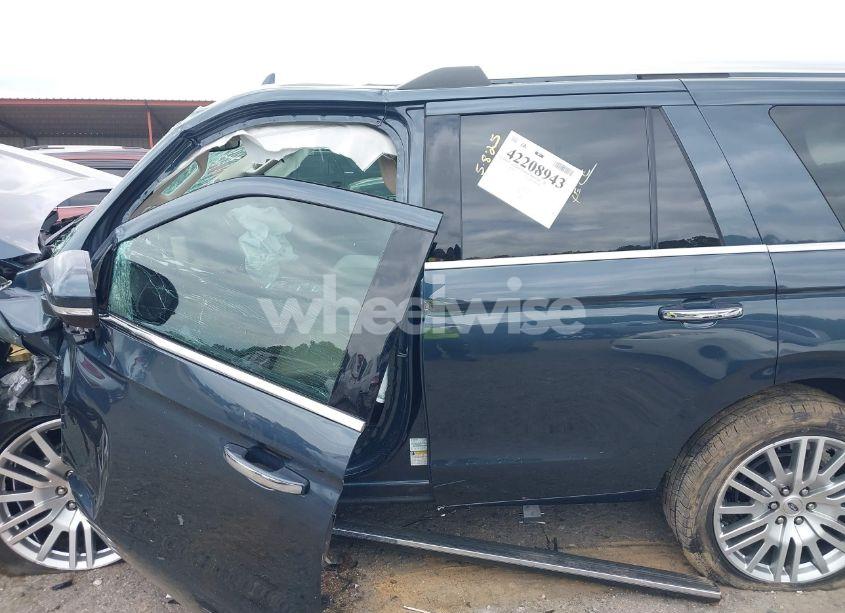 Photo 13 of 2024 Ford Expedition LIMITED (VIN 1FMJU2A88REA63948)