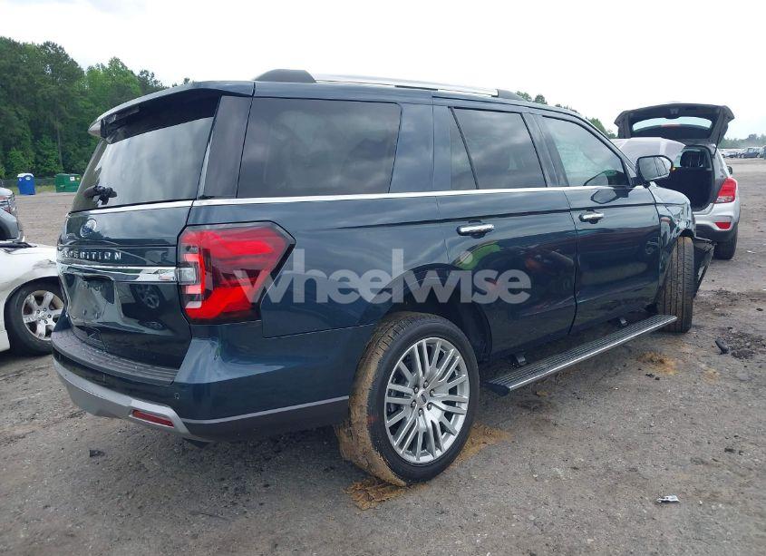 Photo 4 of 2024 Ford Expedition LIMITED (VIN 1FMJU2A88REA63948)