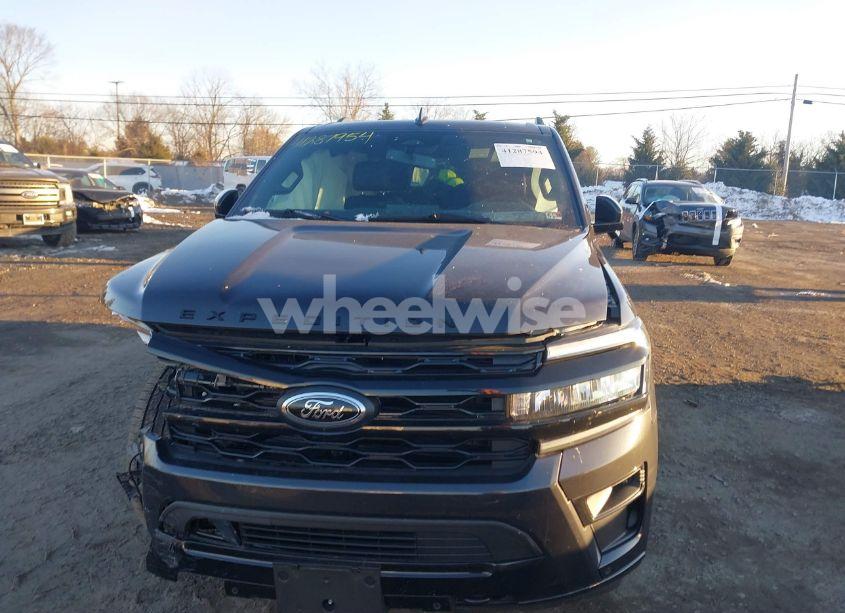 Photo 12 of 2023 Ford Expedition LIMITED (VIN 1FMJU2A89PEA48856)