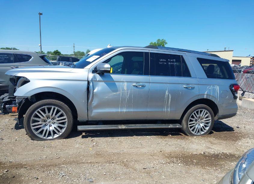 Photo 14 of 2023 Ford Expedition LIMITED (VIN 1FMJU2A89PEA55757)
