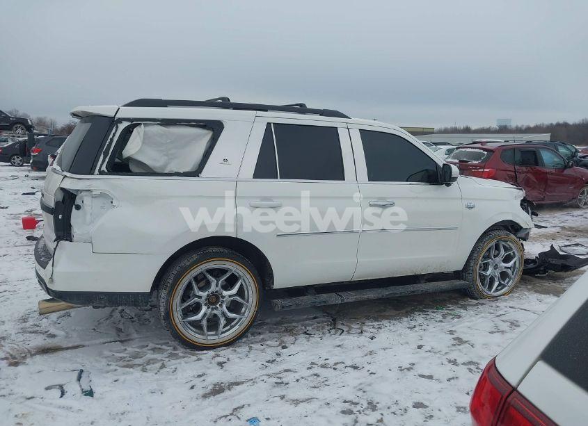 Photo 13 of 2024 Ford Expedition LIMITED (VIN 1FMJU2A89REB06337)