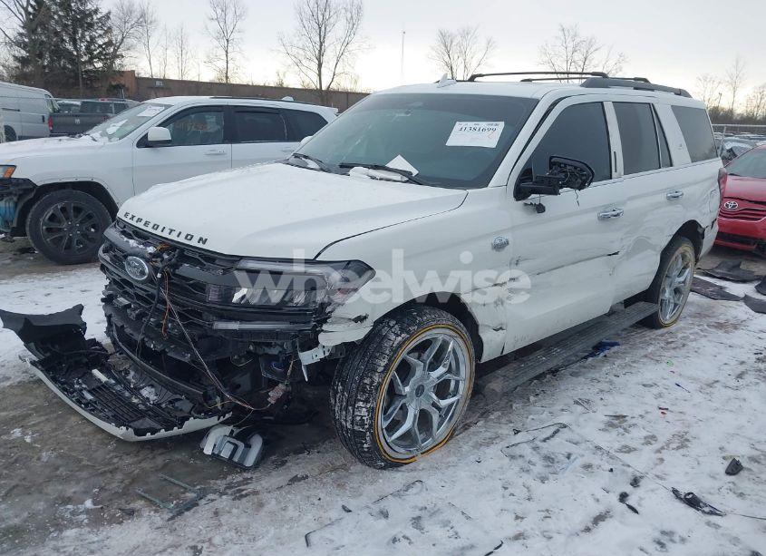 Photo 6 of 2024 Ford Expedition LIMITED (VIN 1FMJU2A89REB06337)