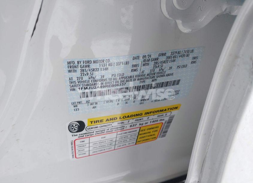 Photo 9 of 2024 Ford Expedition LIMITED (VIN 1FMJU2A89REB06337)