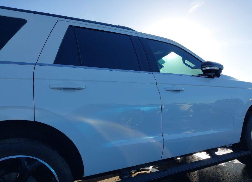 Photo 14 of 2023 Ford Expedition LIMITED (VIN 1FMJU2AG1PEA21903)