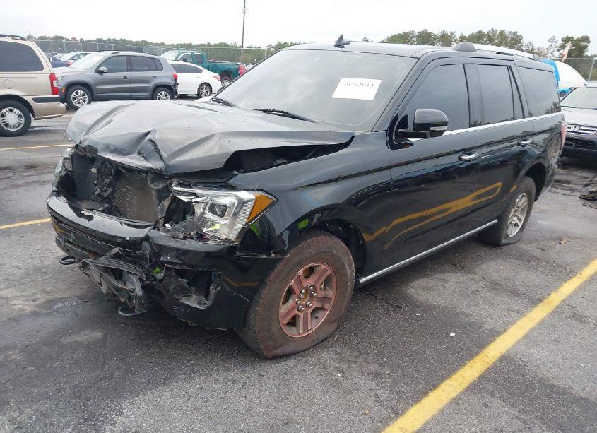 Photo 2 of 2018 Ford Expedition LIMITED (VIN 1FMJU2AT0JEA02957)