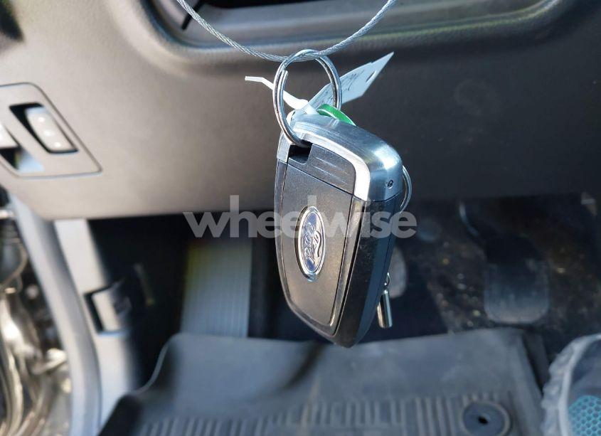 Photo 11 of 2019 Ford Expedition LIMITED (VIN 1FMJU2AT0KEA47768)