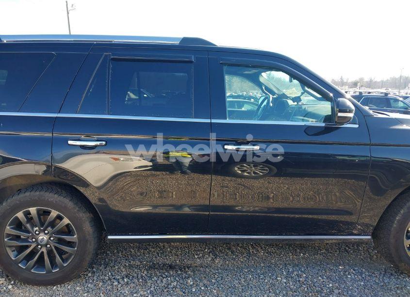 Photo 13 of 2019 Ford Expedition LIMITED (VIN 1FMJU2AT0KEA47768)