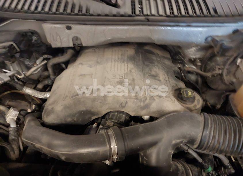 Photo 10 of 2015 Ford Expedition LIMITED (VIN 1FMJU2AT1FEF01970)