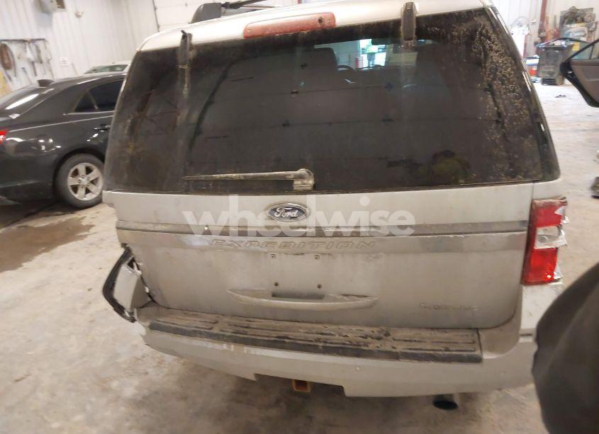 Photo 16 of 2015 Ford Expedition LIMITED (VIN 1FMJU2AT1FEF01970)