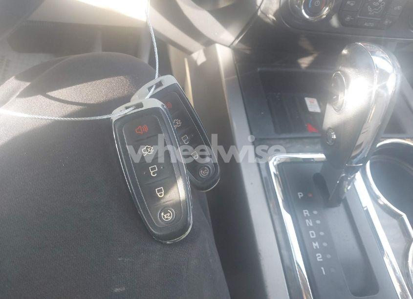 Photo 11 of 2015 Ford Expedition LIMITED (VIN 1FMJU2AT1FEF27582)