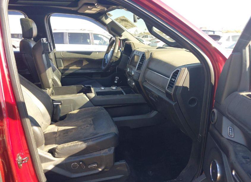 Photo 5 of 2018 Ford Expedition LIMITED (VIN 1FMJU2AT1JEA22747)