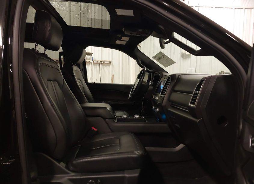 Photo 5 of 2020 Ford Expedition LIMITED (VIN 1FMJU2AT1LEA34867)
