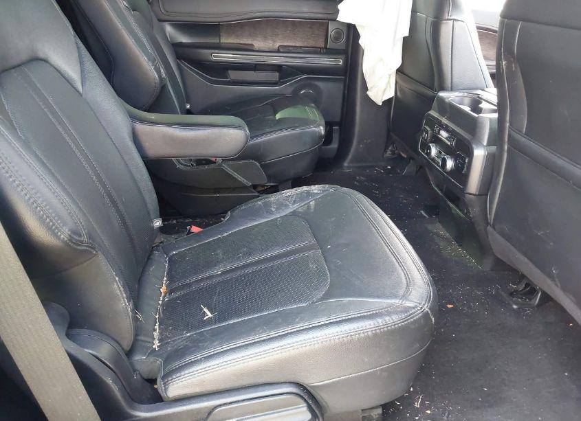 Photo 8 of 2020 Ford Expedition LIMITED (VIN 1FMJU2AT2LEA33260)