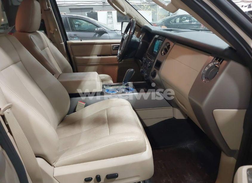 Photo 5 of 2017 Ford Expedition LIMITED (VIN 1FMJU2AT3HEA80305)