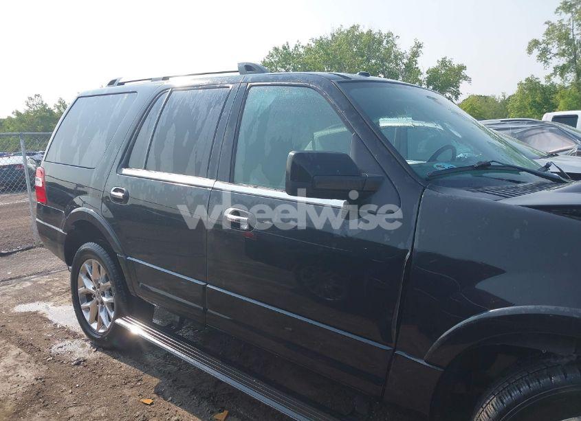 Photo 14 of 2015 Ford Expedition LIMITED (VIN 1FMJU2AT4FEF02613)