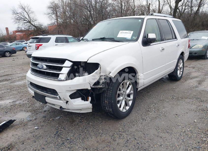 Photo 2 of 2015 Ford Expedition LIMITED (VIN 1FMJU2AT4FEF23655)