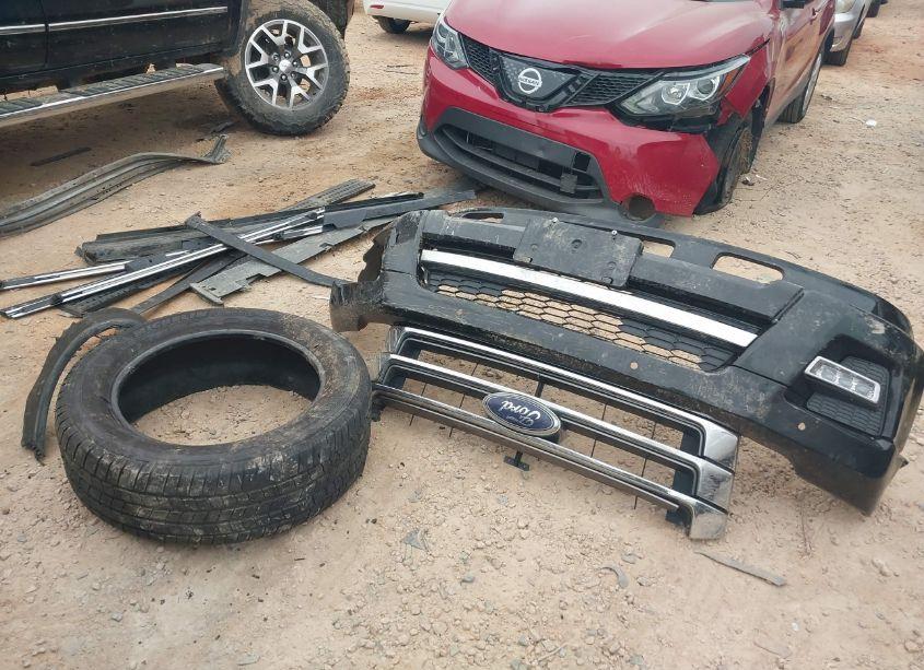 Photo 11 of 2017 Ford Expedition LIMITED (VIN 1FMJU2AT4HEA01904)