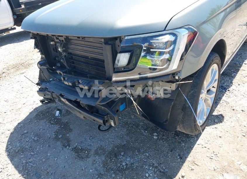 Photo 18 of 2019 Ford Expedition LIMITED (VIN 1FMJU2AT4KEA26440)