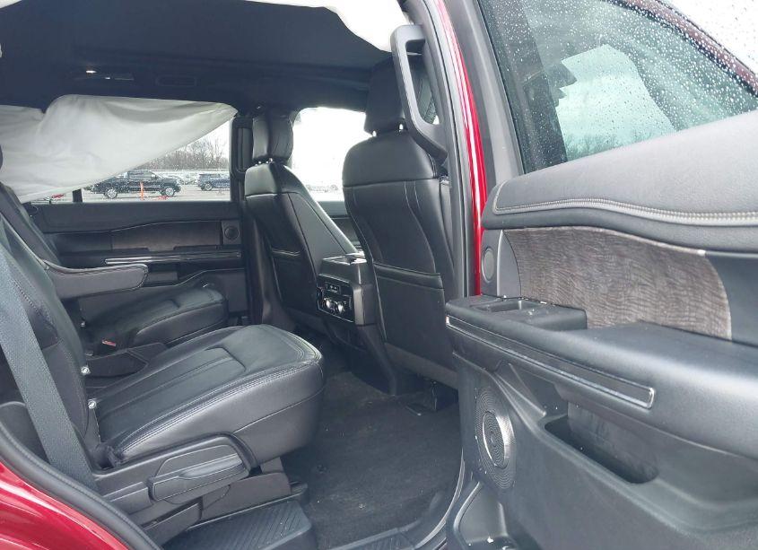 Photo 8 of 2019 Ford Expedition LIMITED (VIN 1FMJU2AT4KEA45859)