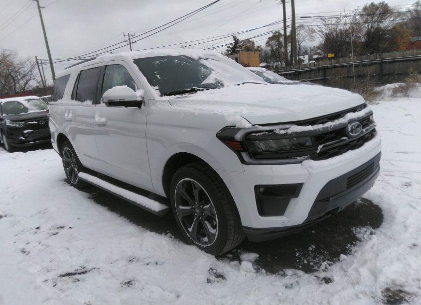 2022 Ford Expedition LIMITED (VIN 1FMJU2AT4NEA47695) main photo