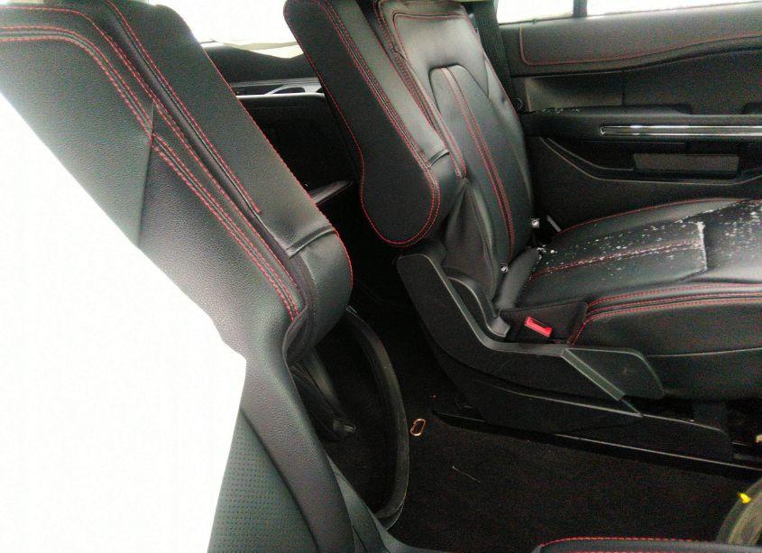Photo 8 of 2022 Ford Expedition LIMITED (VIN 1FMJU2AT4NEA47695)