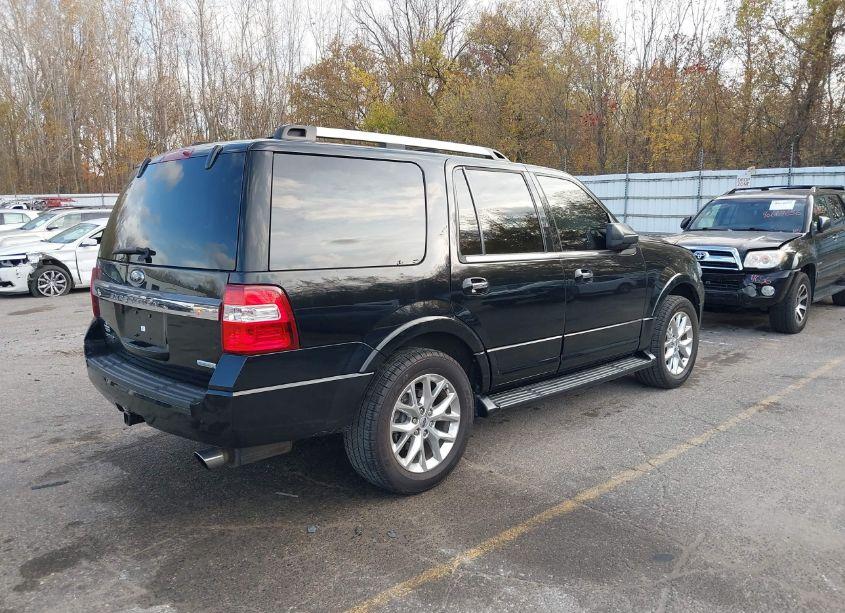 Photo 4 of 2016 Ford Expedition LIMITED (VIN 1FMJU2AT5GEF05960)