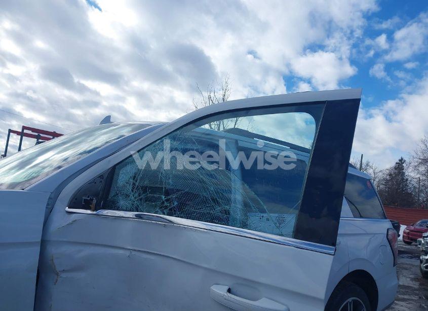 Photo 19 of 2021 Ford Expedition LIMITED (VIN 1FMJU2AT5MEA15966)