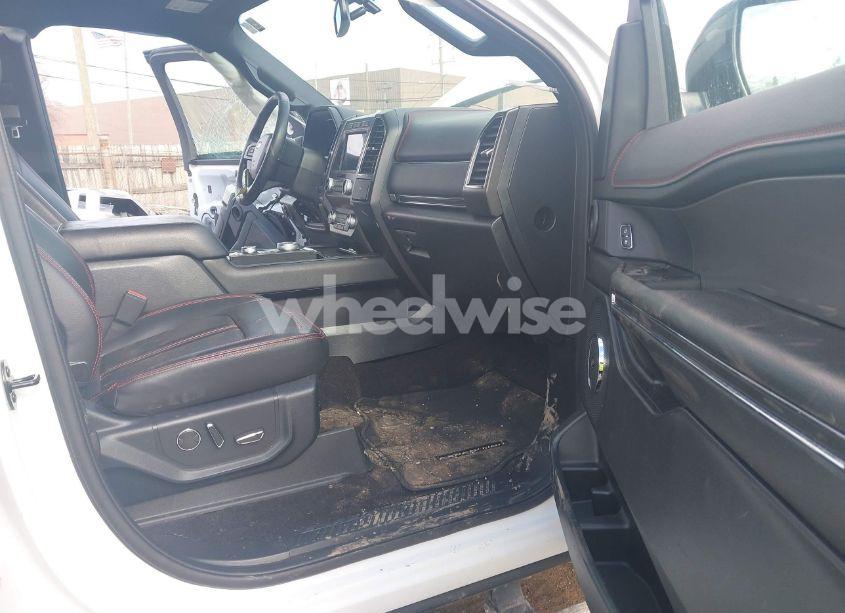 Photo 5 of 2021 Ford Expedition LIMITED (VIN 1FMJU2AT5MEA15966)