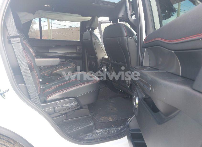 Photo 8 of 2021 Ford Expedition LIMITED (VIN 1FMJU2AT5MEA15966)