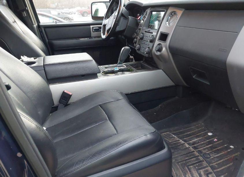 Photo 5 of 2016 Ford Expedition LIMITED (VIN 1FMJU2AT6GEF26901)