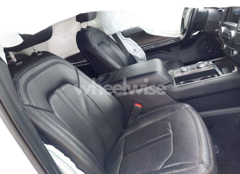 Photo 5 of 2021 Ford Expedition LIMITED (VIN 1FMJU2AT6MEA17614)