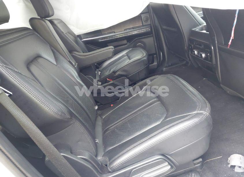 Photo 8 of 2021 Ford Expedition LIMITED (VIN 1FMJU2AT6MEA17614)