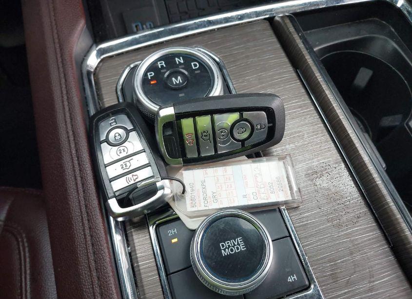 Photo 11 of 2022 Ford Expedition LIMITED (VIN 1FMJU2AT6NEA67477)