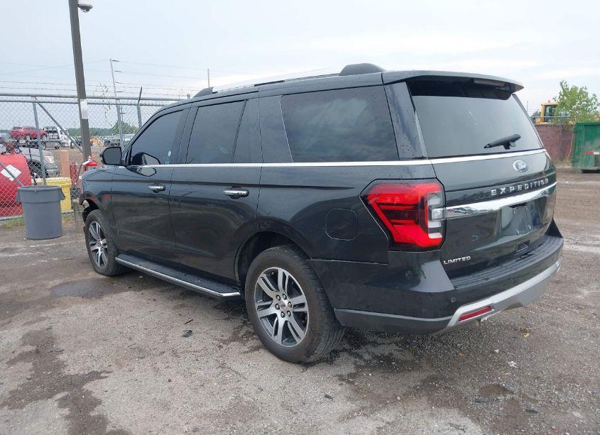 Photo 3 of 2022 Ford Expedition LIMITED (VIN 1FMJU2AT6NEA67477)