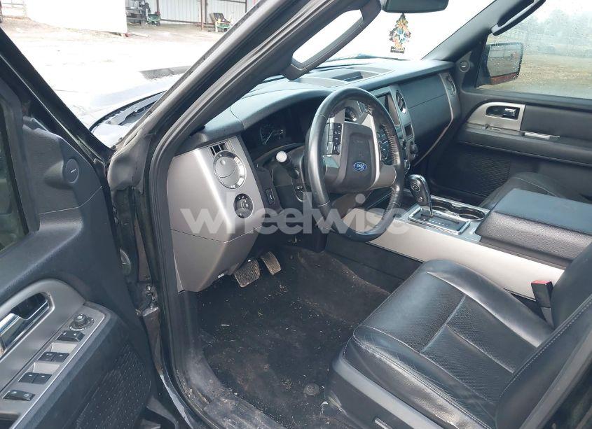 Photo 5 of 2017 Ford Expedition LIMITED (VIN 1FMJU2AT7HEA38025)