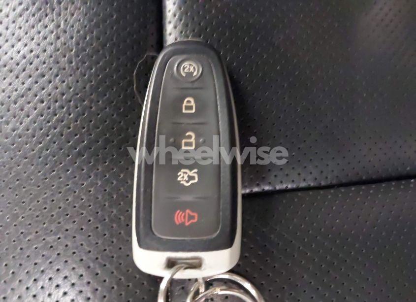 Photo 11 of 2017 Ford Expedition LIMITED (VIN 1FMJU2AT7HEA43211)