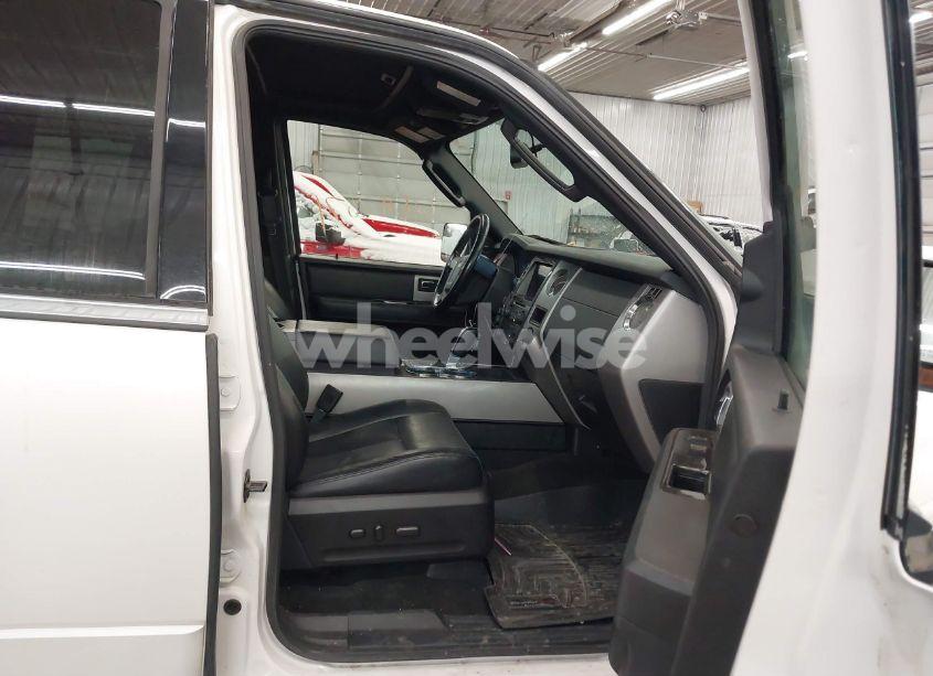 Photo 5 of 2017 Ford Expedition LIMITED (VIN 1FMJU2AT7HEA43211)