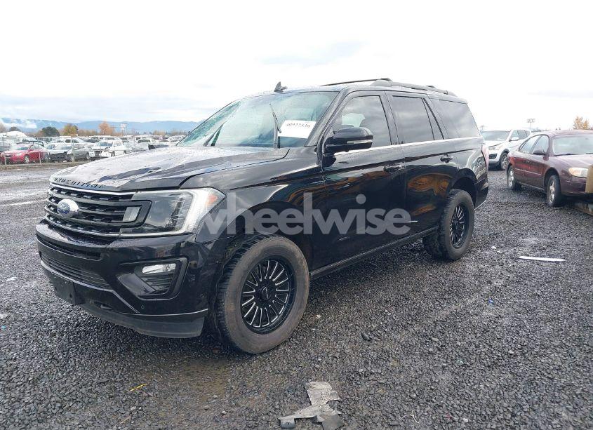 Photo 2 of 2019 Ford Expedition LIMITED (VIN 1FMJU2AT8KEA17501)