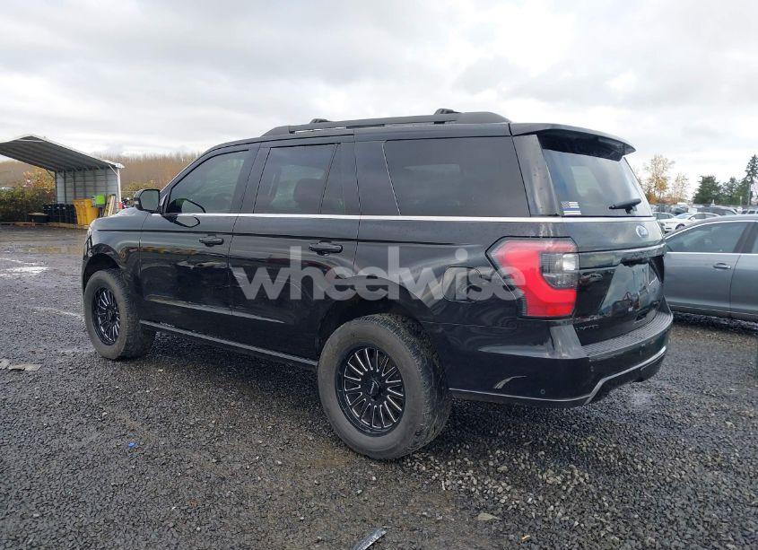 Photo 3 of 2019 Ford Expedition LIMITED (VIN 1FMJU2AT8KEA17501)