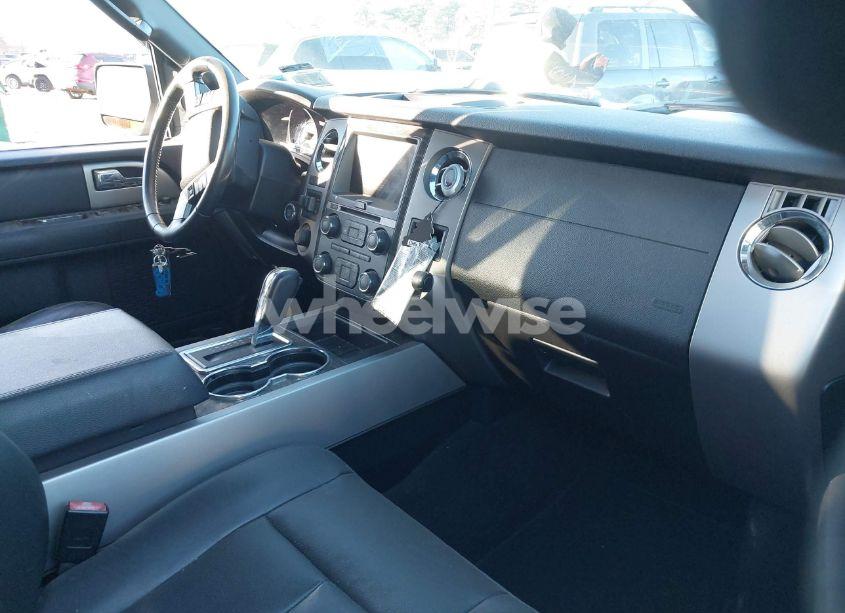 Photo 5 of 2017 Ford Expedition LIMITED (VIN 1FMJU2ATXHEA53909)