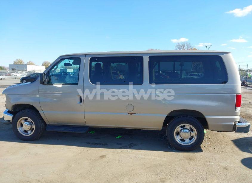 Photo 15 of 2013 Ford E-150 XLT (VIN 1FMNE1BL3DDA09886)