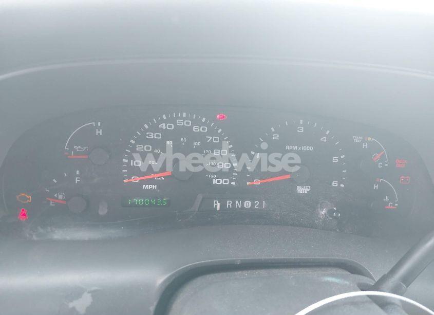 Photo 7 of 2002 Ford Excursion XLT (VIN 1FMNU40L12EA14485)